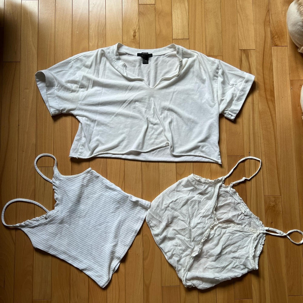 BUNDLE White Women's Tops